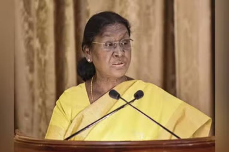 Vice President Radhakrishnan wishes President Murmu on her birthday