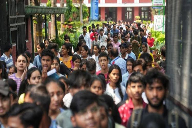 Nanded man duped of Rs 7.5 lakh on pretext of providing government job