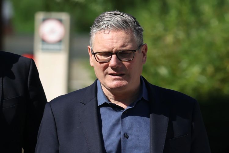 Keir Starmer resigns as UK Prime Minister