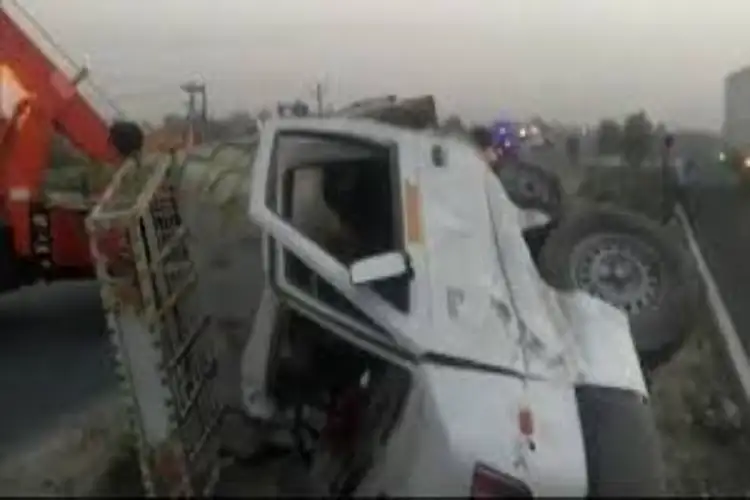 Six died, around 20 injured in road accident in MP's Chhindwara