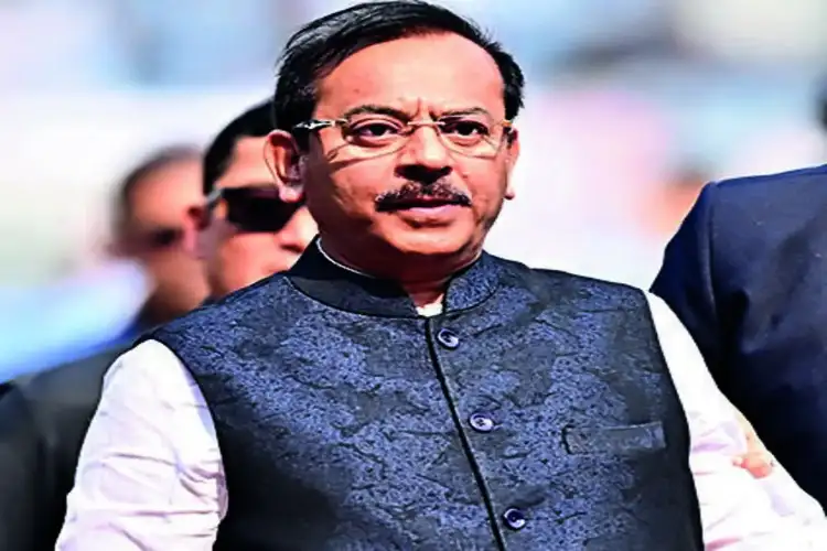 TMC expels 8 leaders, including Firhad Hakim, Aroop Biswas over 'anti-party activities'