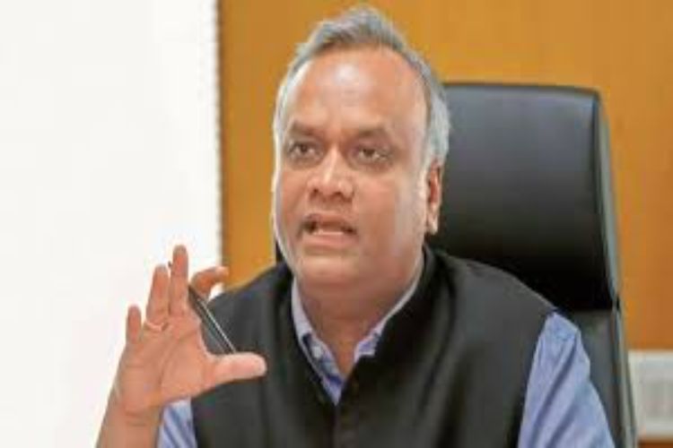 Minister Priyank Kharge targets RSS to remain in the headlines: Tejasvi Surya
