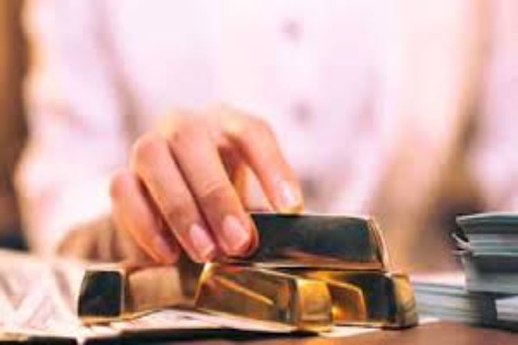 Public sector banks' share in gold loan market declines, private banks-NBFCs grow: Report