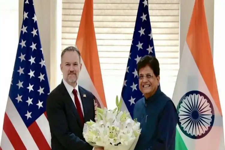 US delegation leaves from Vanijya Bhawan after meeting Indian negotiators amid interim deal discussions