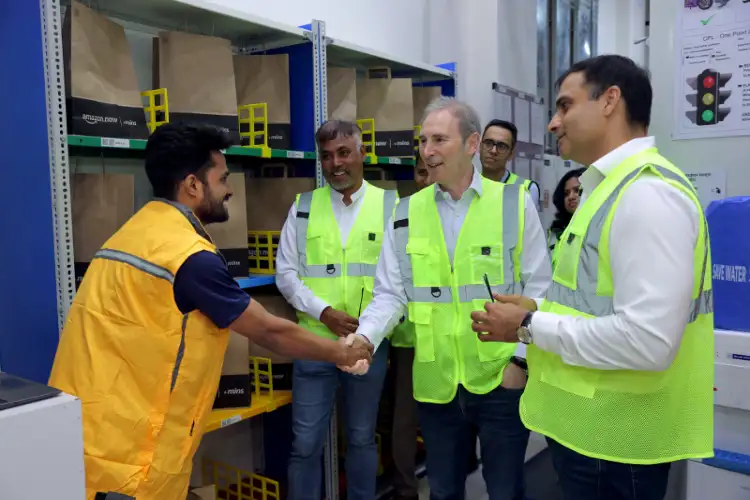 Amazon CEO in India; Seeks to expand Amazon Now to 300 cities for 