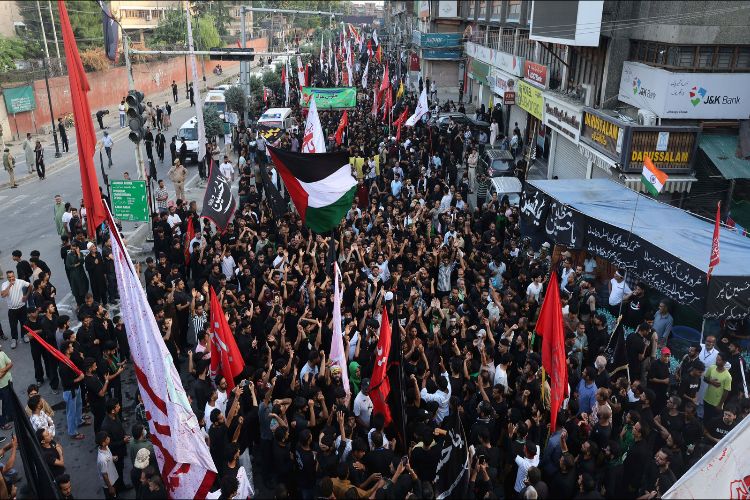  Shia community takes out Muharram procession on the eighth day of mourning