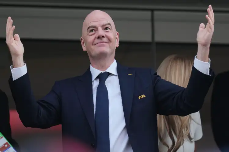  FIFA President Infantino defends WC2026 hydration breaks
