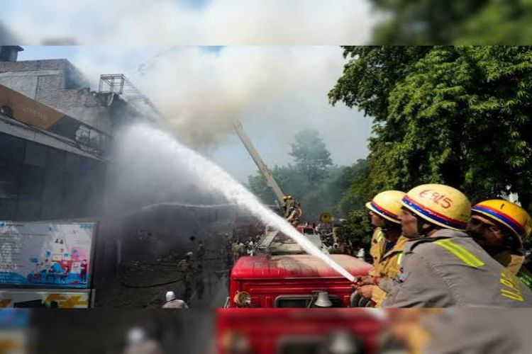 Strict action taken against ignoring safety standards in UP, many coaching institutes sealed