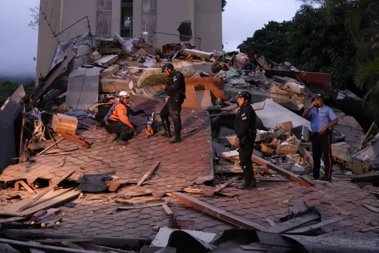 Venezuela earthquake kills 164, injures 971: Acting President