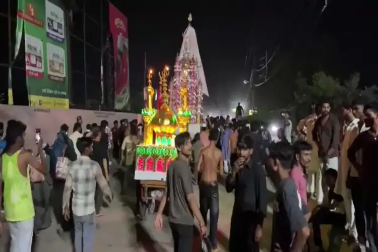 Uttar Pradesh: Two killed, several injured after balcony collapses during Muharram procession in Lucknow