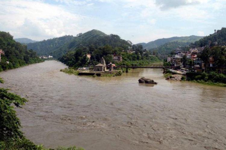 Water will be released from Pandoh Dam into Beas River, officials issued an alert.
