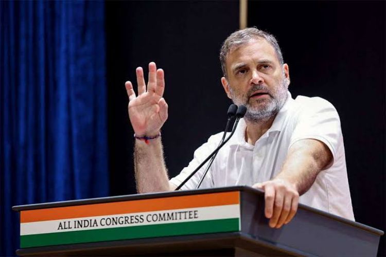 Rahul calls on party leaders to support 'Students' Echo' campaign