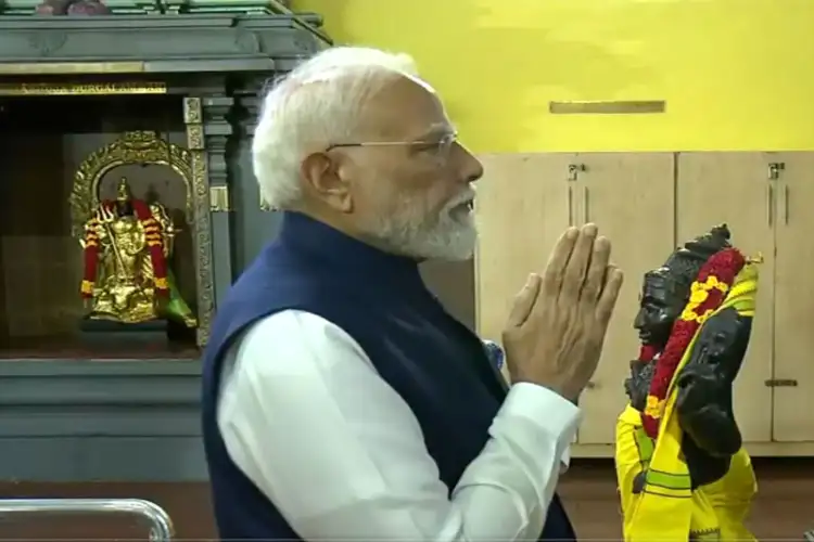 PM Modi offers prayers at iconic Arul Mihu Navashakti Vinayakar Temple in Seychelles