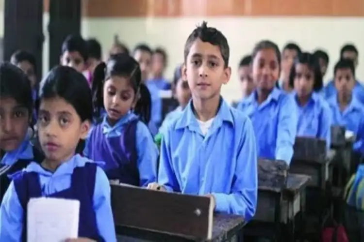 Maharashtra govt makes Marathi language compulsory from Classes 1 to 10 in all schools