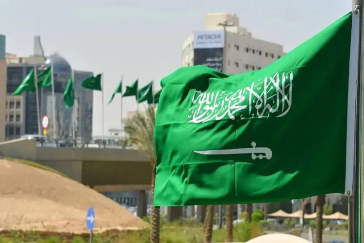 Saudi Arabia extends work permit renewal deadline; major relief for migrant workers.