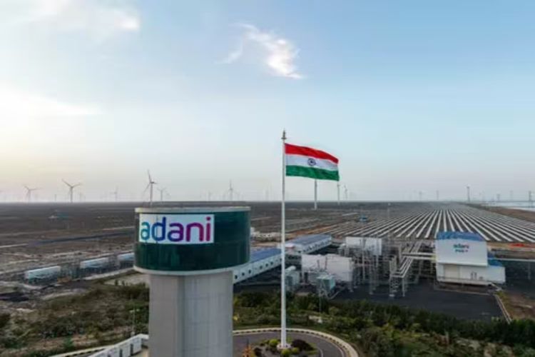 Adani Green becomes the first Indian company to achieve 20 GW of capacity
