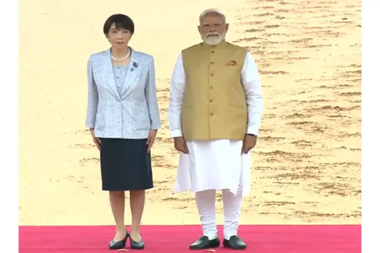Japan PM Sanae Takaichi accorded Guard of Honour upon arrival at Rashtrapati Bhavan