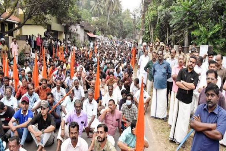 Head of 'Hindu Aikya Vedi' booked for anti-Muslim post
