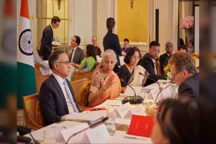 Sitharaman invites French companies to partner in 'Developed India 2047'