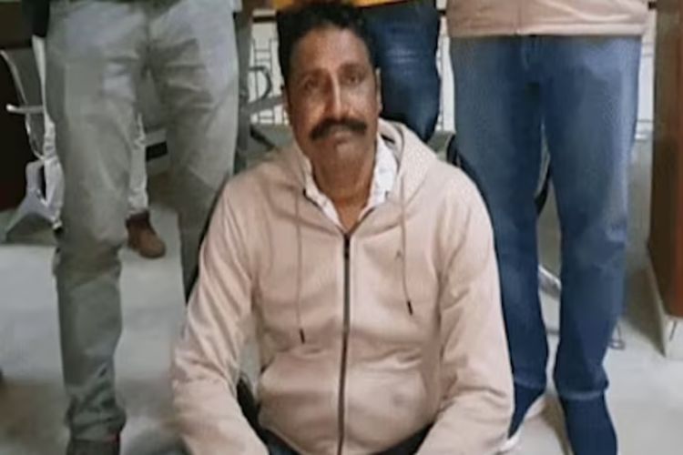 Interrogation of the accused in the murder case of a dacoit lodged in Ajmer jail
