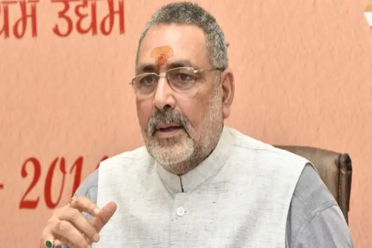 'Fake Ram devotees calling themselves Sanatanis': Union Min Giriraj Singh on Ayodhya temple donation case