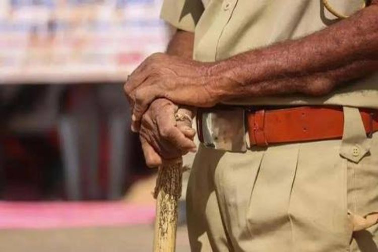 A case has been registered against an undertrial prisoner in Kalyan jail for allegedly assaulting a constable.