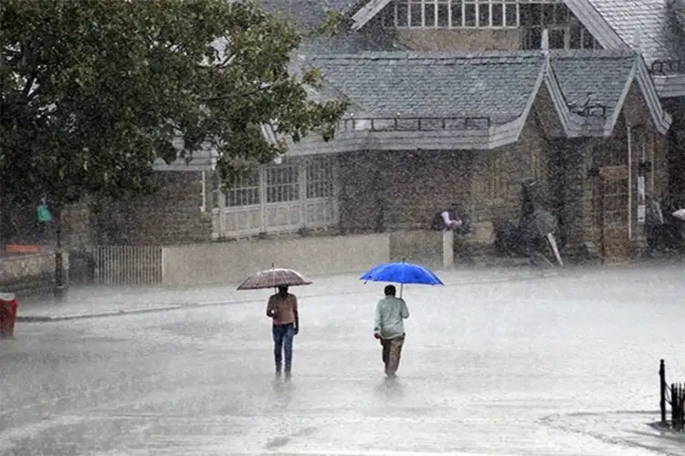 IMD warns of heavy to very heavy rain in parts of Himachal Pradesh; orange alert for Kangra, Una and Sirmaur
