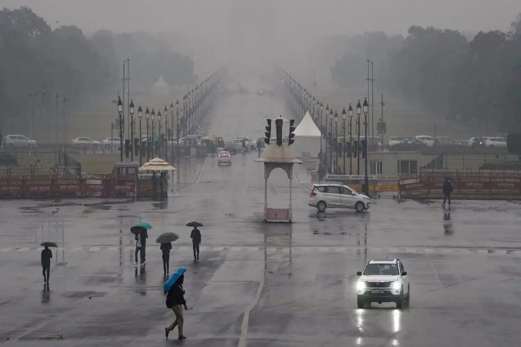 Moderate rain likely in Delhi