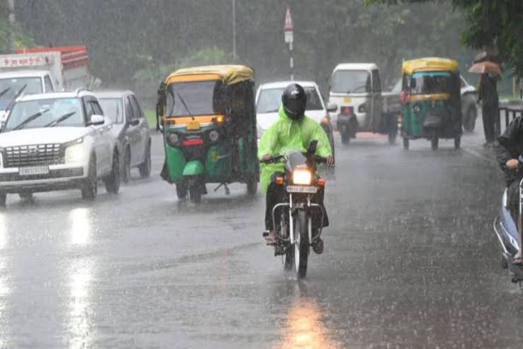 No adverse orders if lawyers fail to turn up during rain: High Court
