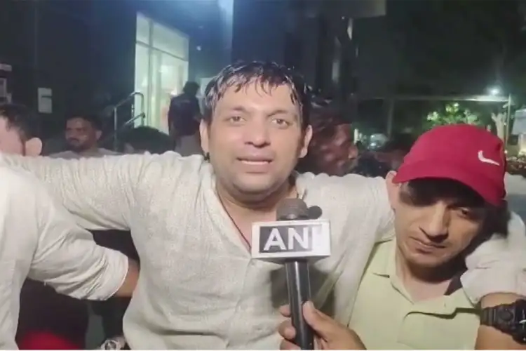 Man stabbed to death, brother injured in Delhi's Mangolpuri; family alleges police inaction