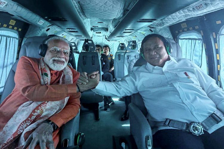 PM Modi visits Prambanan Temple with President Prabowo