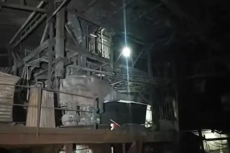 US releases footage of strikes on 90 Iranian military targets; Tehran warns of retaliation