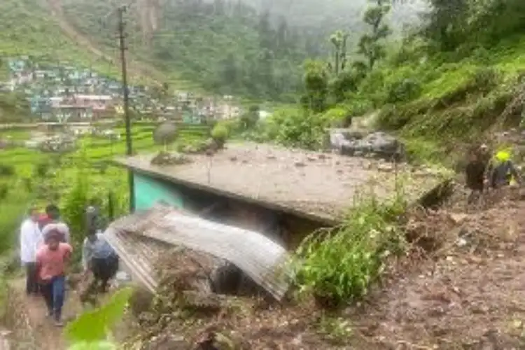 Uttarakhand: Excavation work triggers landslide on NH-707A in Tehri Garhwal; IMD issues 'red alert' for Haridwar, Pauri Garhwal