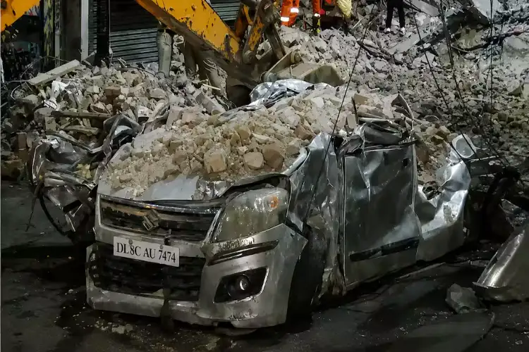 Delhi: Death toll rises to three following under-construction building collapses in Rohini area