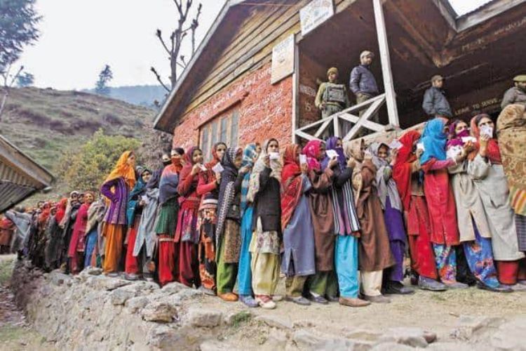 Jammu and Kashmir to identify families living in extreme poverty