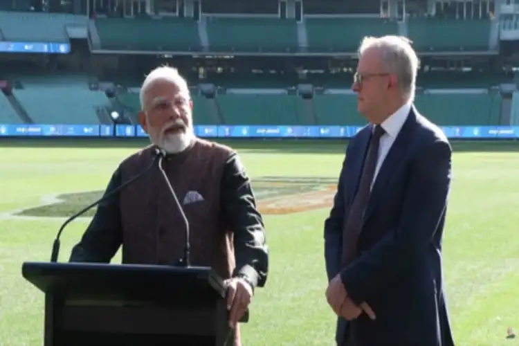 PM Modi strikes a perfect partnership, interacts with young cricketers at Australia's Melbourne Cricket Ground