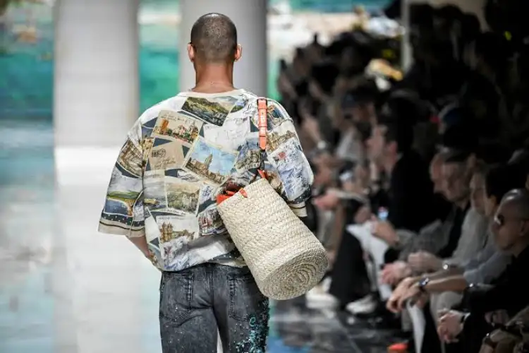 Luxury market seen returning to steady growth as AI reshapes consumer buying