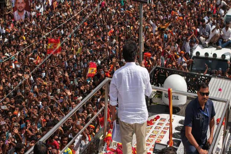 Tamil Nadu Chief Minister Vijay Rupani slams DMK and police over Karur stampede