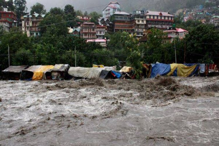 Heavy rains cause Himachal's rivers and streams to overflow