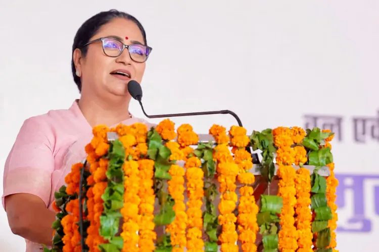 Rekha Gupta urged Gadkari to declare Mandi Road as a national highway.