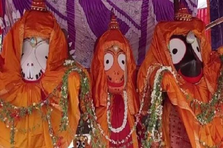 The 'untimely' Rath Yatra in Sikar was stopped on the request of the Puri temple administration.