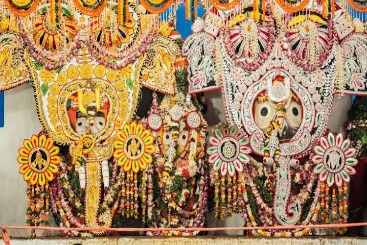 ISKCON misleading people on 'untimely Rath Yatra' issue: Gajapati Maharaja of Puri