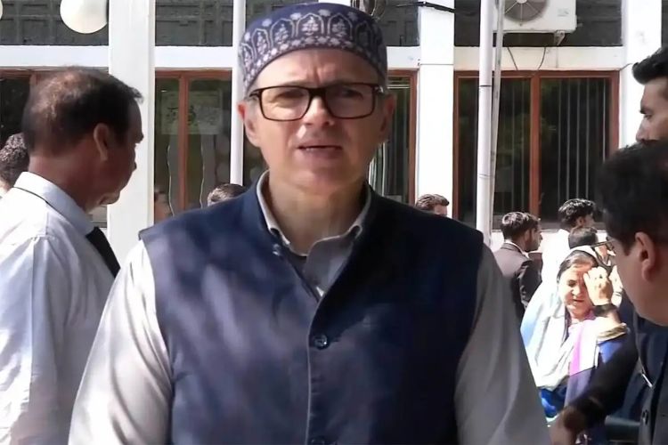 Proud to receive BJP's 'love letter' in the form of legal notice: Omar Abdullah