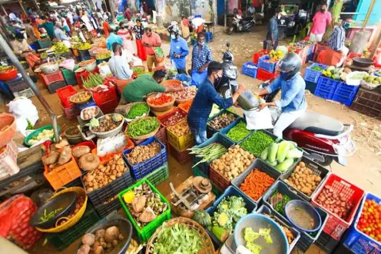 Wholesale inflation rises to 9.87% in June from 9.68% in May; Fuel and food drive costs