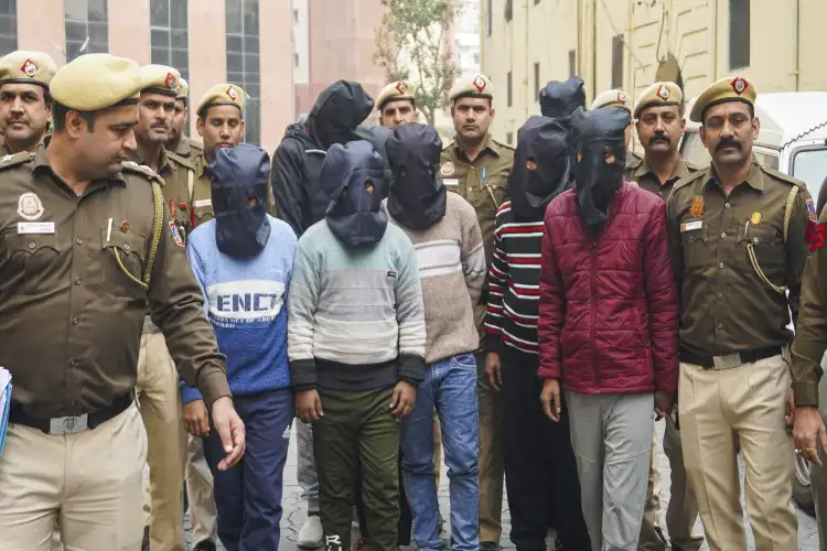 Delhi Police arrests Bangladeshi national in Jahangirpuri; banned IMO app, IDs recovered