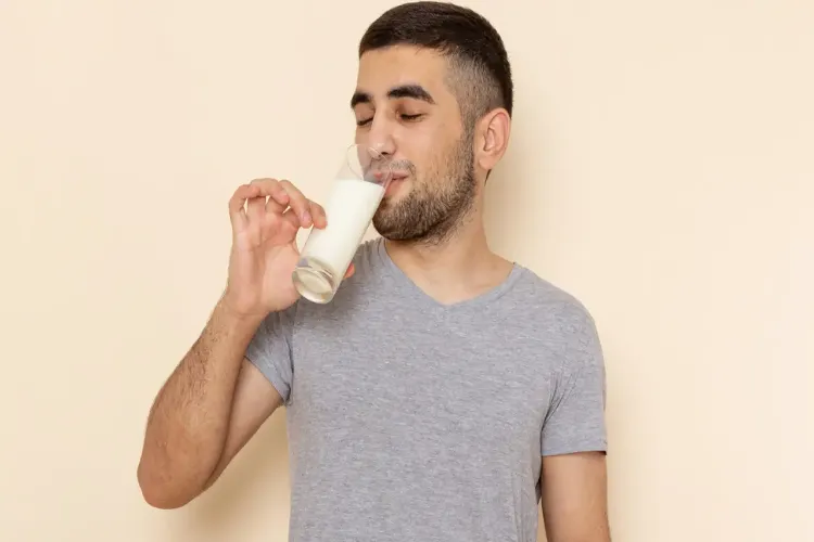Does drinking milk at night lead to better sleep? Find out the truth.