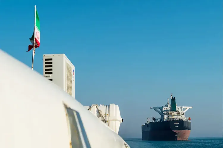 Iran exports 6 billion worth of oil to China in 20 days; major claim regarding exports amidst US sanctions.