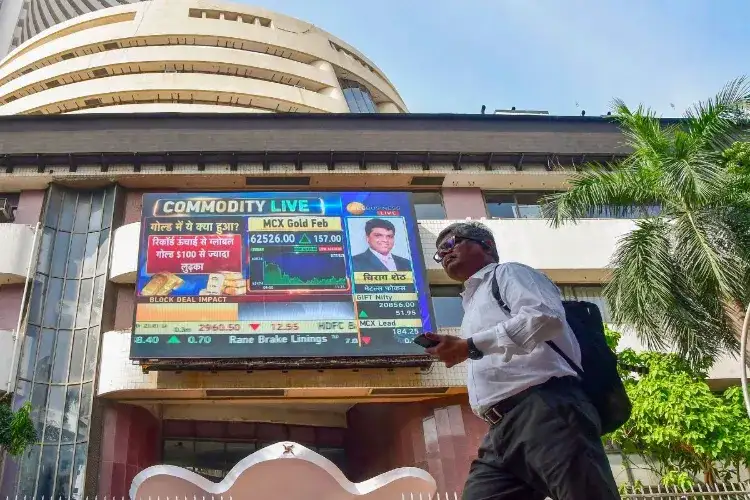 Sensex, Nifty trade flat in early session; oil prices ease on US-Iran mediation hopes