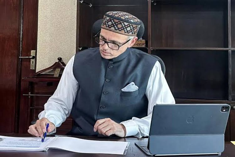 of special status of Jammu and Kashmir: Omar Abdullah