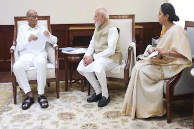 Sharad Pawar met Prime Minister Modi